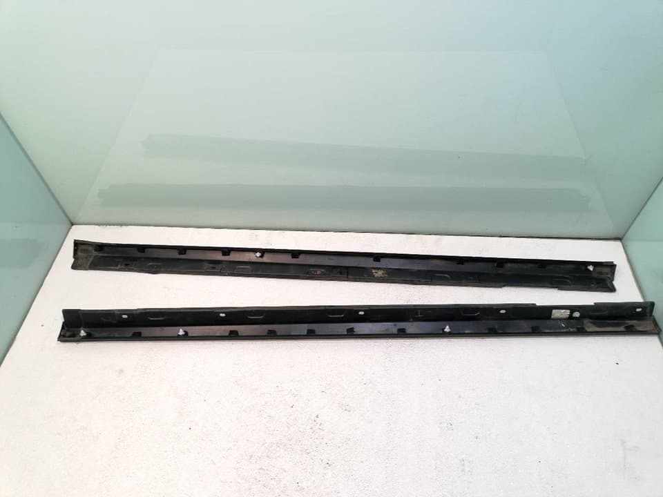 Faldon lateral VOLKSWAGEN T-ROC 4