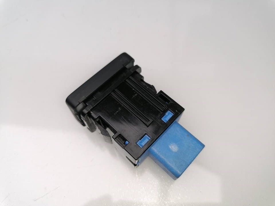 Interruptor MITSUBISHI L 200 (K6/7) 2