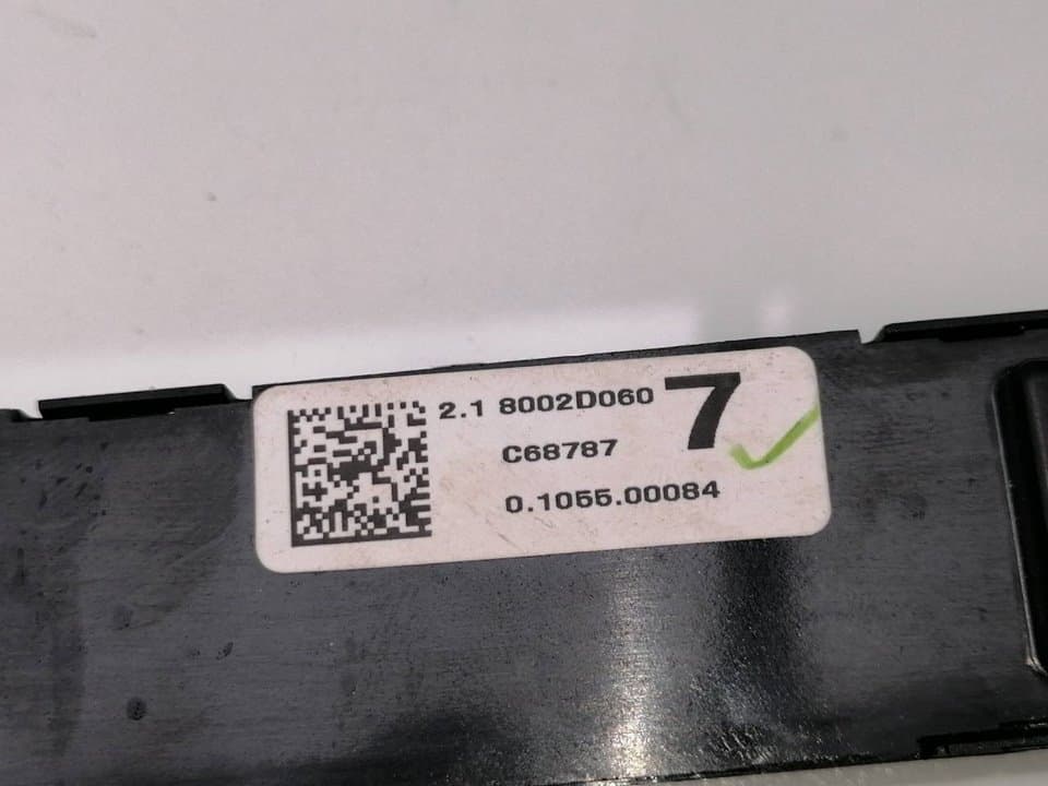 Warning MITSUBISHI L 200 (K6/7) 2