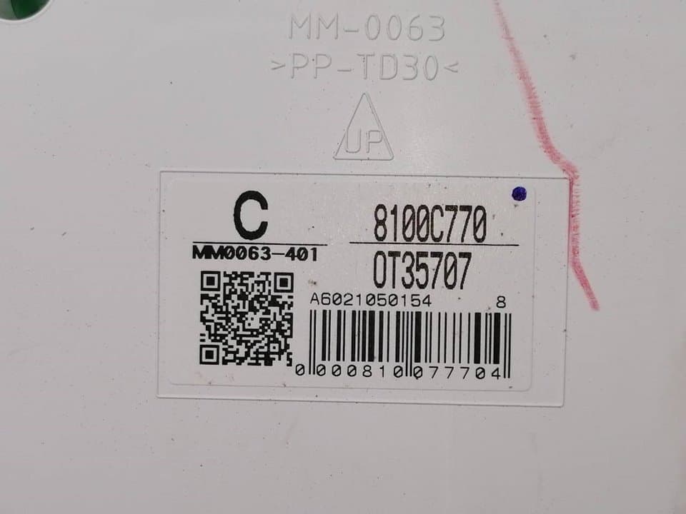 Cuadro instrumentos MITSUBISHI L 200 (K6/7) 4