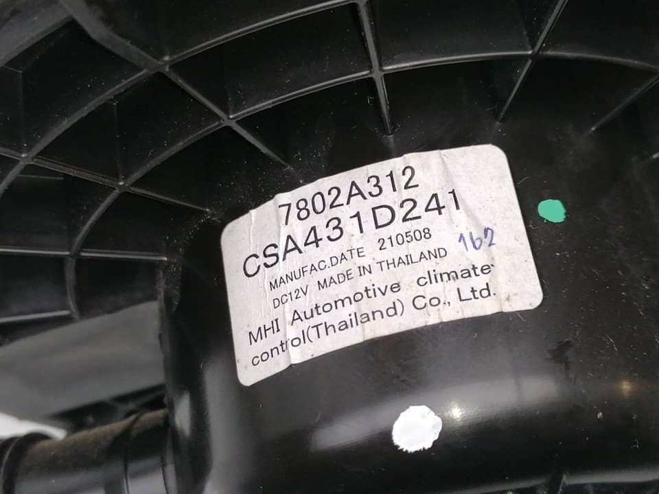 Motor calefaccion MITSUBISHI L 200 (K6/7) 4
