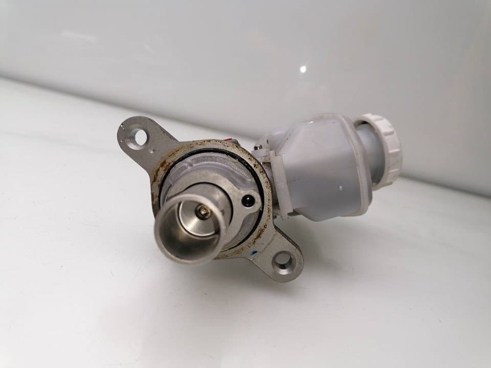 Bomba freno MITSUBISHI L 200 (K6/7) 3