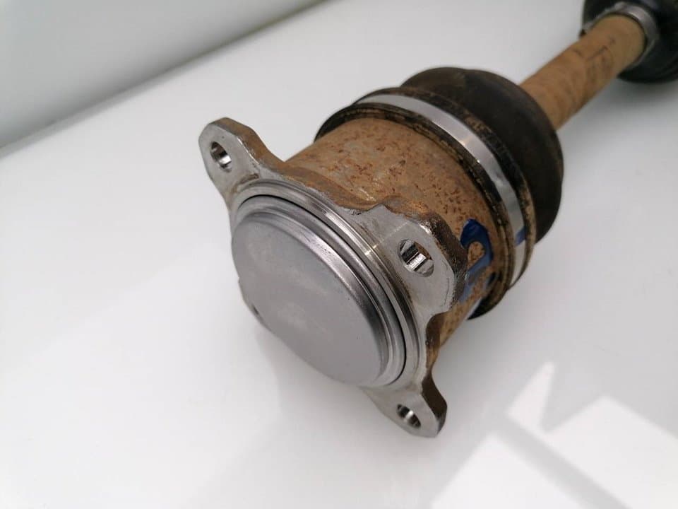 Transmision delantera derecha MITSUBISHI L 200 (K6/7) 5