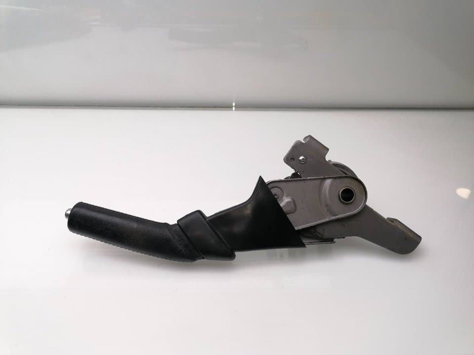 Palanca freno de mano MITSUBISHI L 200 (K6/7) 3