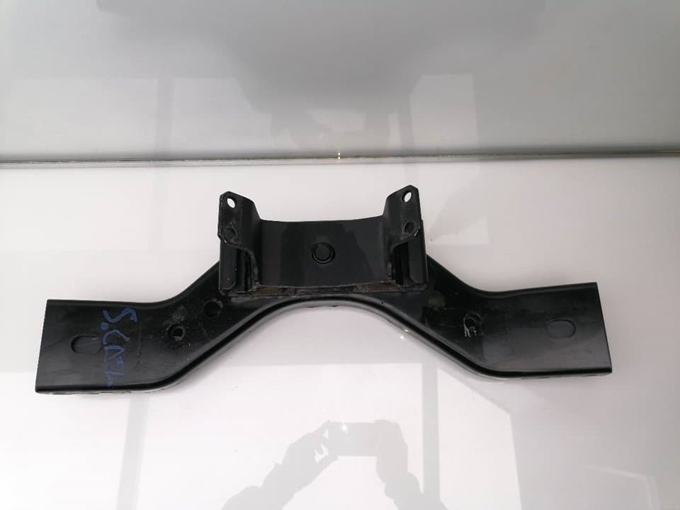 Soporte cambio MITSUBISHI L 200 (K6/7) 2