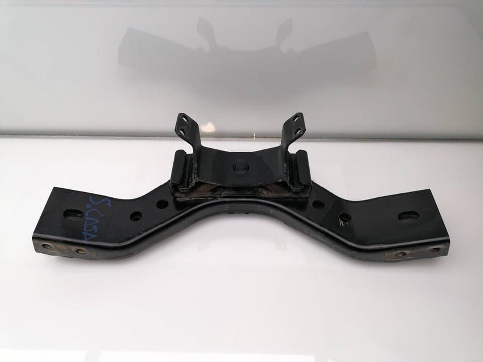 Soporte cambio MITSUBISHI L 200 (K6/7)