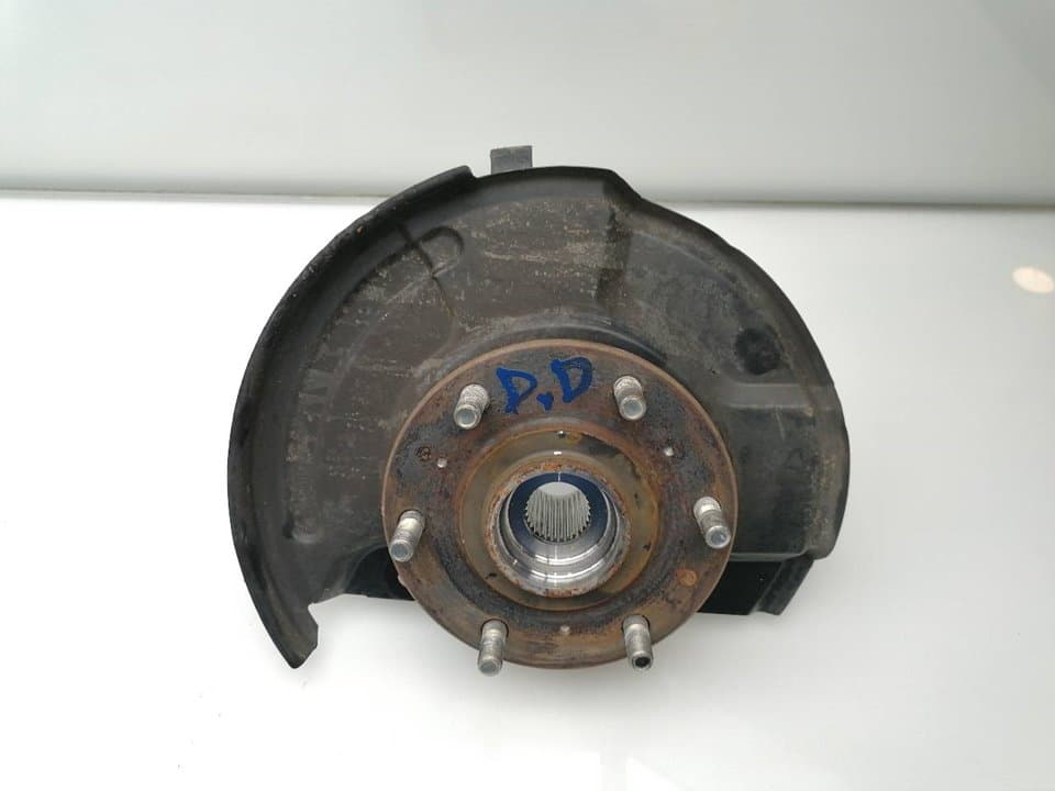 Mangueta delantera derecha MITSUBISHI L 200 (K6/7)