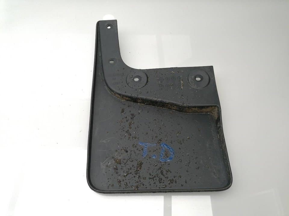 Plastico MITSUBISHI L 200 (K6/7) 2