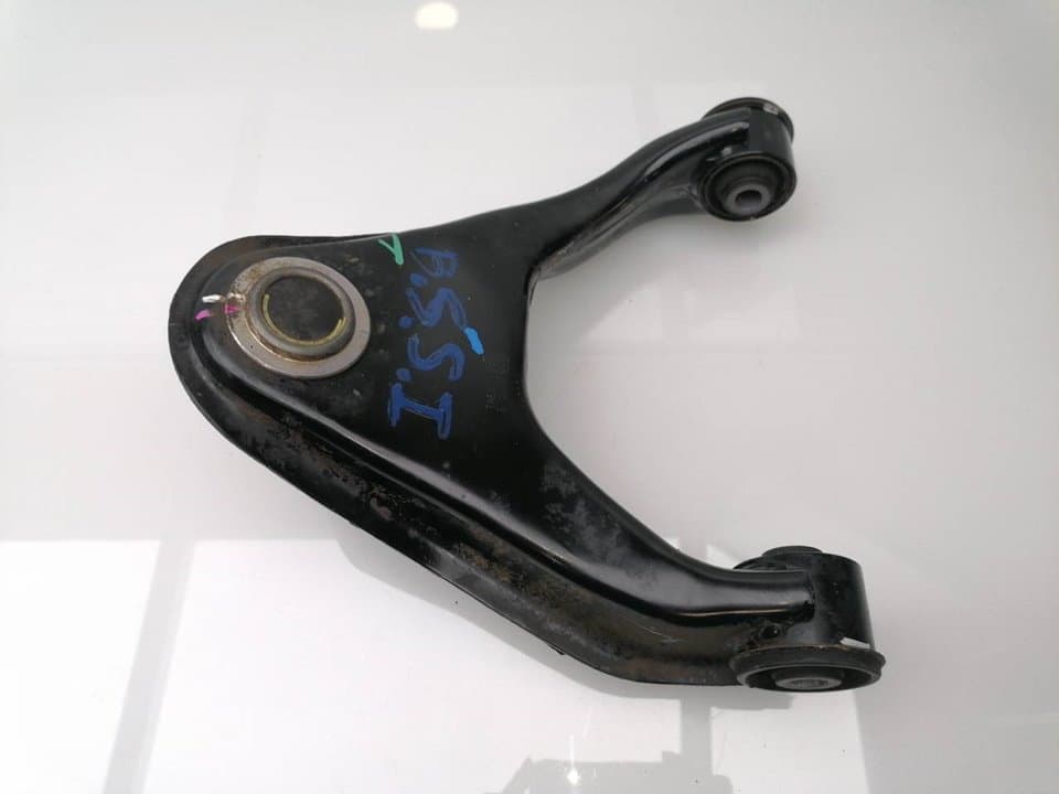 Brazo suspension superior delantero izquierdo MITSUBISHI L 200 (K6/7)