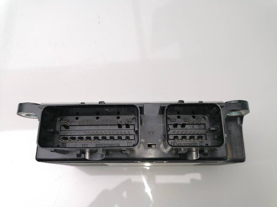Centralita airbag OPEL INSIGNIA SPORTS TOURER 4