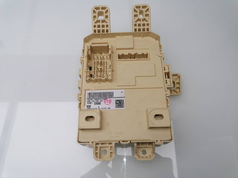 Caja reles / fusibles KIA SPORTAGE 2