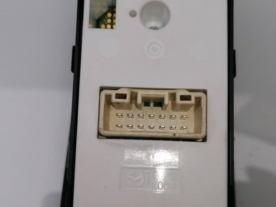 Mando elevalunas delantero izquierdo MAZDA 6 BERLINA (GG) 2