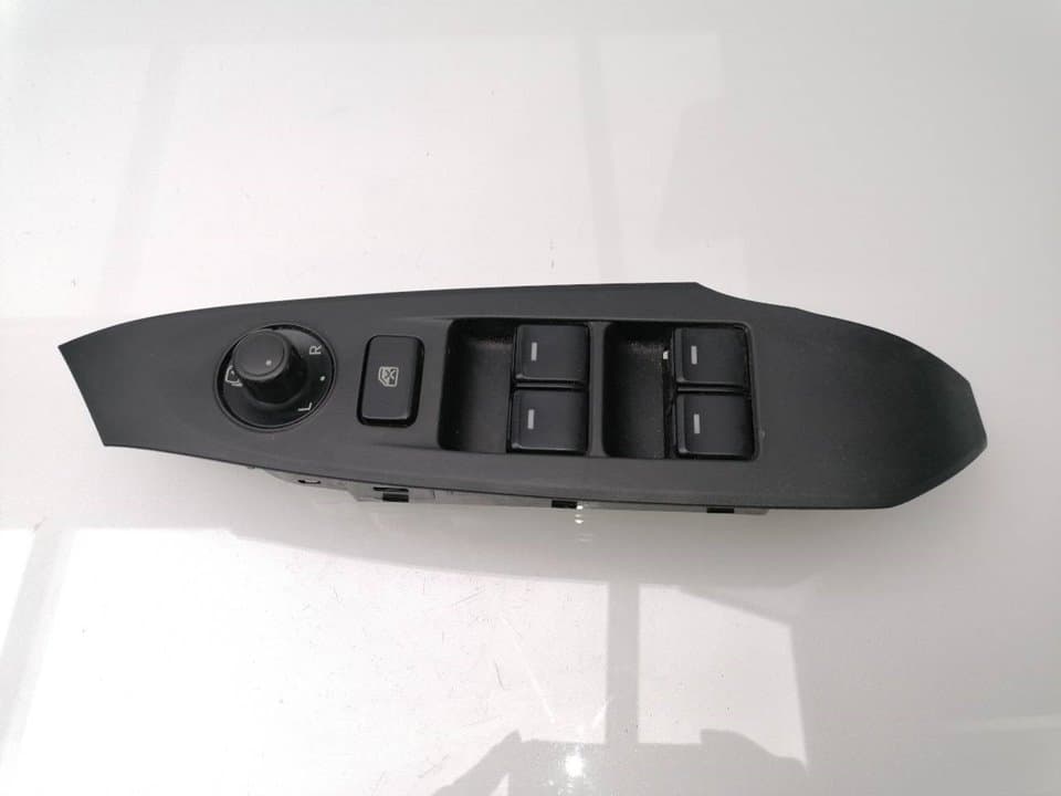 Mando elevalunas delantero izquierdo MAZDA 6 BERLINA (GG)