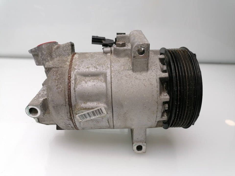 Recambio RENAULT CLIO IV ref. 926007741R 3