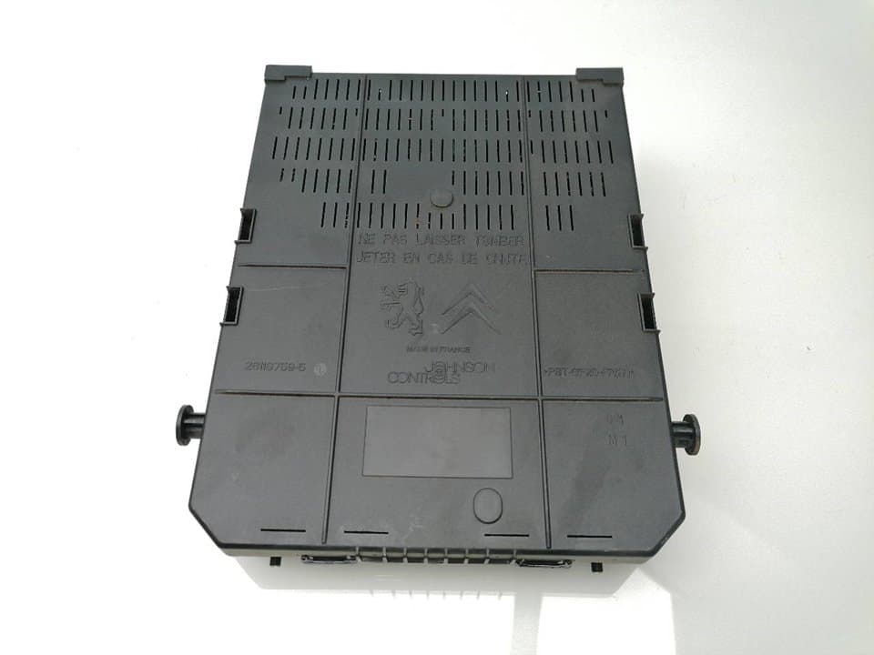 Caja reles / fusibles PEUGEOT 308 2