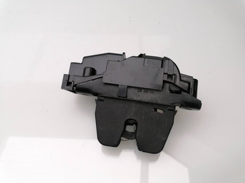 Cerradura maletero / porton PEUGEOT 308 2