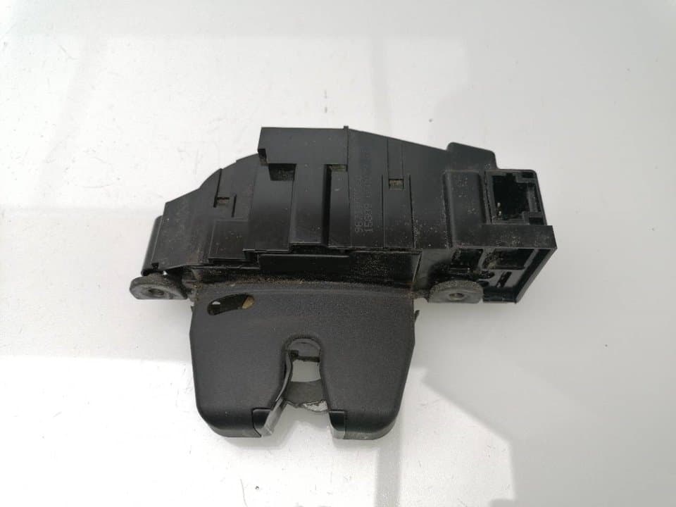 Cerradura maletero / porton PEUGEOT 308