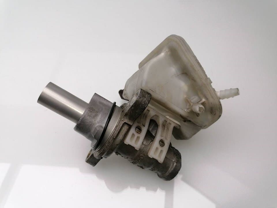 Bomba freno PEUGEOT 308 4