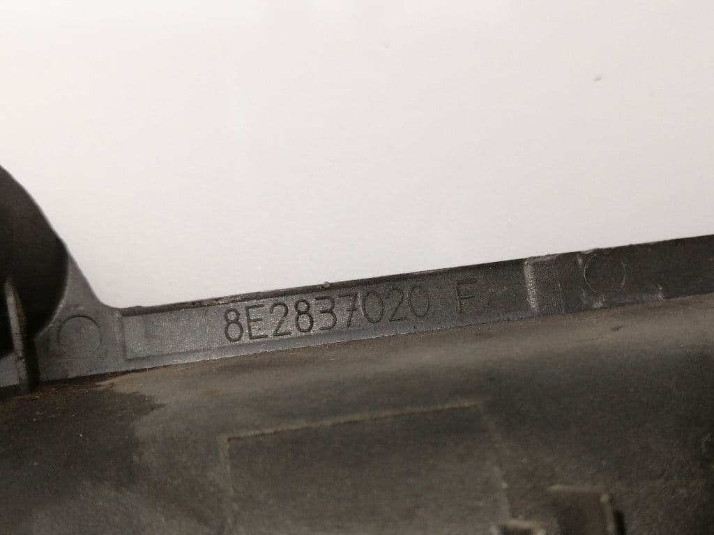 Maneta interior delantera derecha AUDI A4 BERLINA (8E) 2