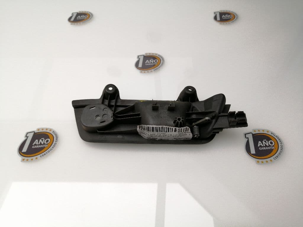 Maneta interior delantera izquierda AUDI A4 BERLINA (8E) 4