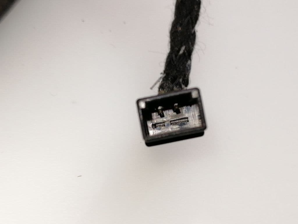 Plastico AUDI A4 BERLINA (8E) 3