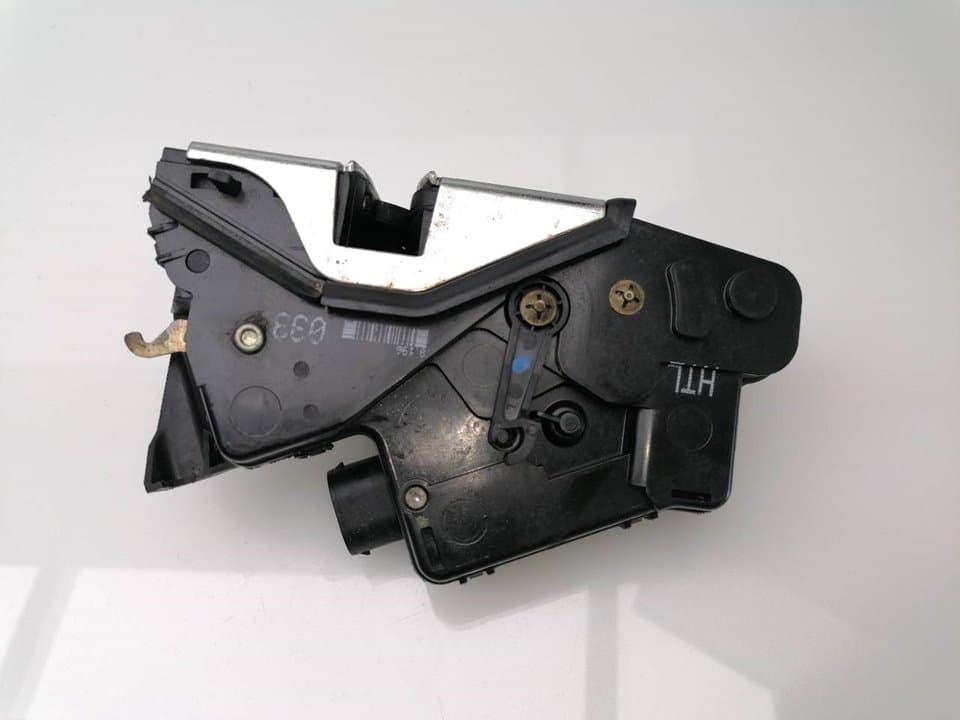 Cerradura puerta trasera izquierda BMW SERIE 3 BERLINA (E90) 3