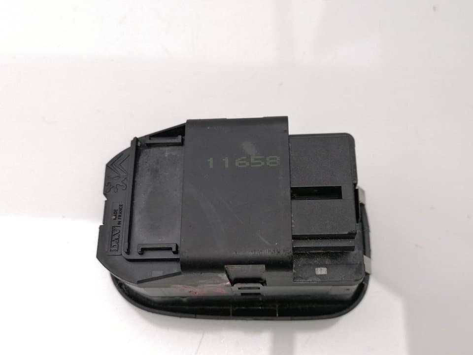 Mando elevalunas delantero izquierdo PEUGEOT 206 SW 3