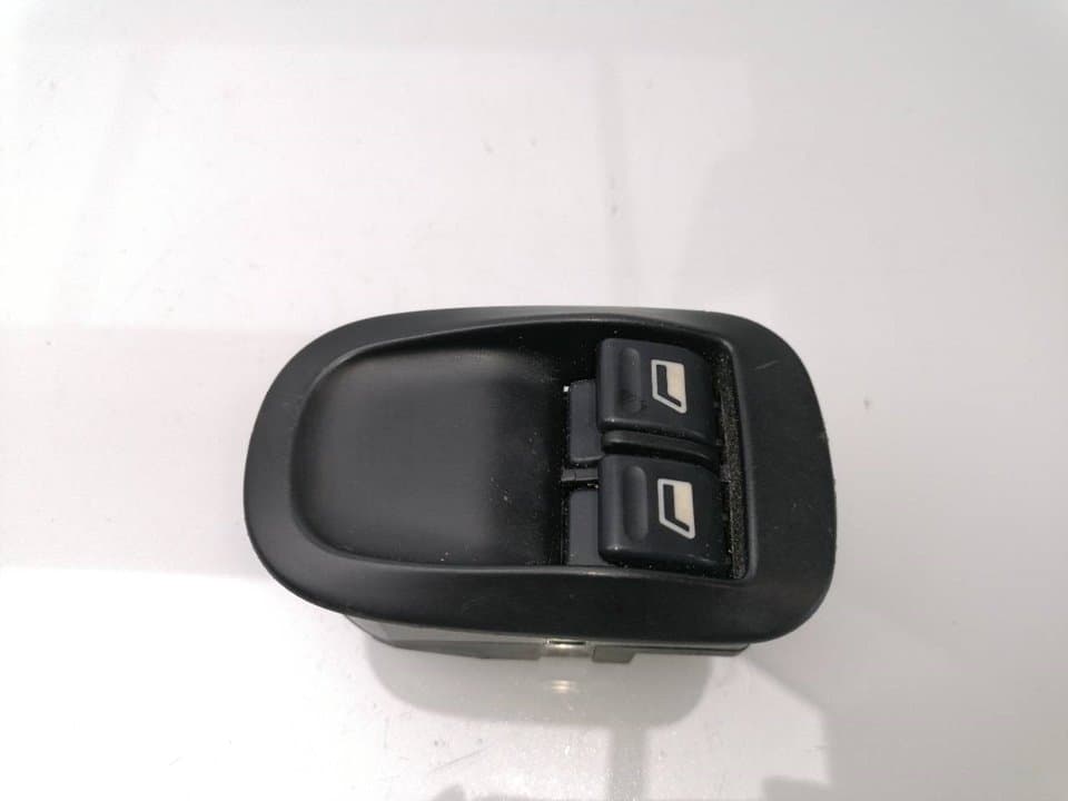 Mando elevalunas delantero izquierdo PEUGEOT 206 SW