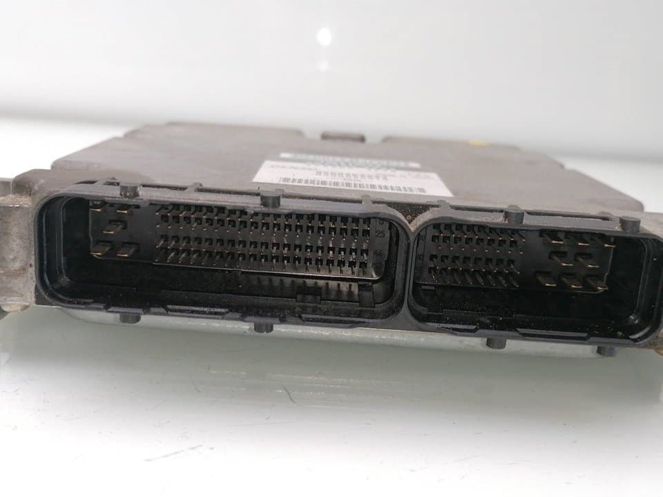 Centralita motor uce RENAULT VEL SATIS (BJ0) 4
