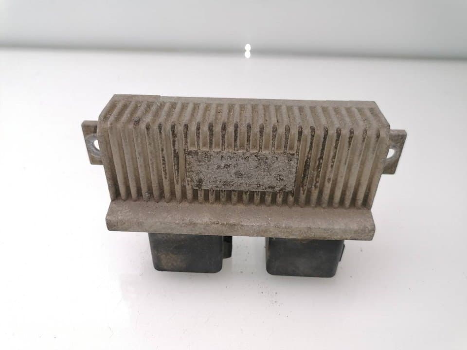 Caja precalentamiento RENAULT VEL SATIS (BJ0)