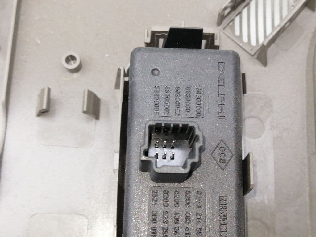 Luz interior RENAULT MASTER II PHASE 2 COMBI 2