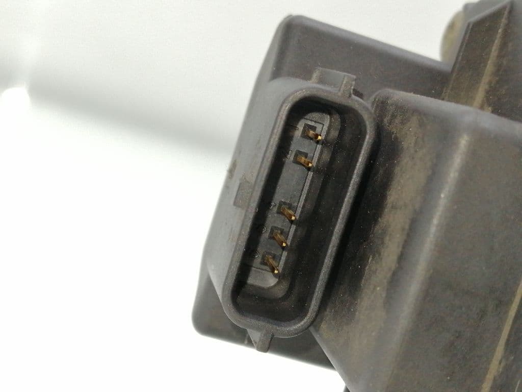 Valvula egr RENAULT MASTER II PHASE 2 COMBI 4