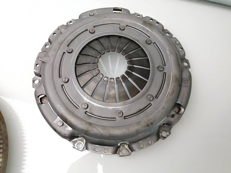 Kit embrague SKODA OCTAVIA BERLINA (1U2) 3
