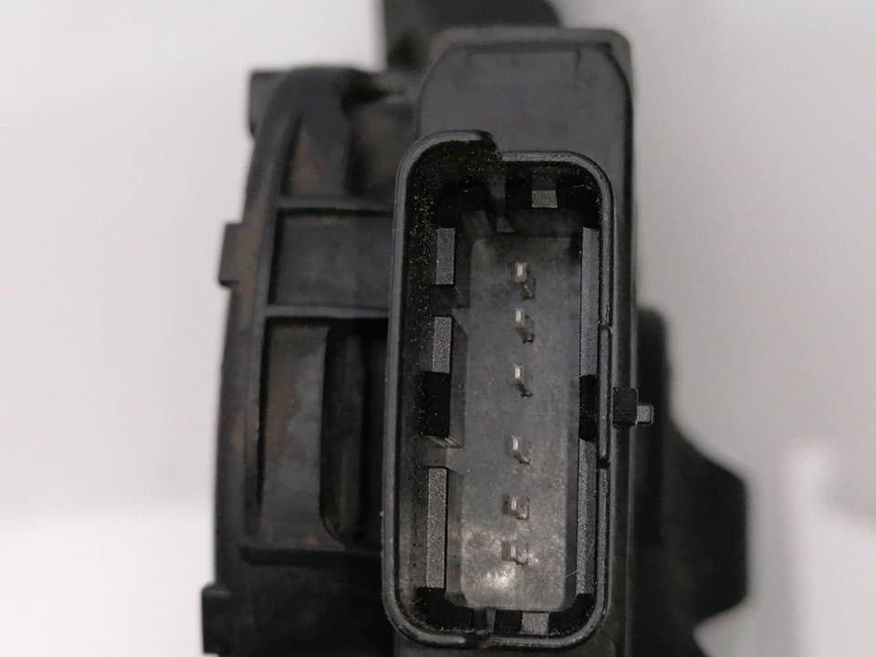 Pedal acelerador PEUGEOT 207 2