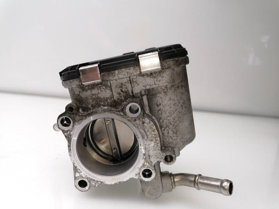 Caja mariposa HYUNDAI I30 4