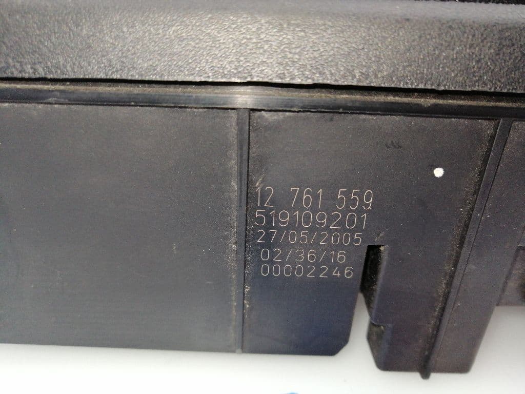 Caja reles / fusibles SAAB 9-3 BERLINA 3