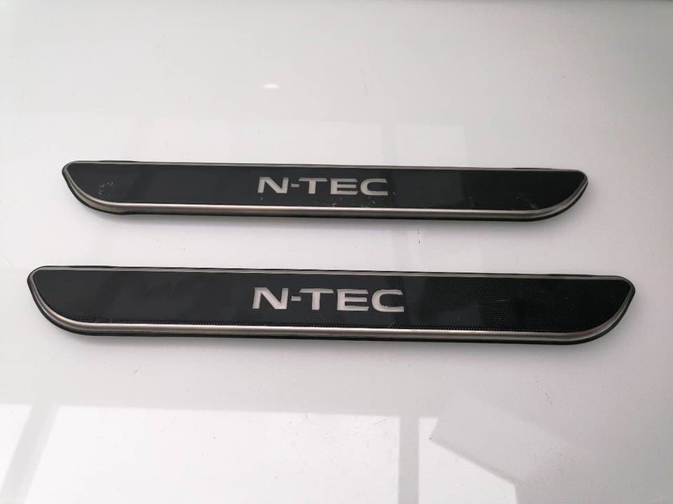 Plastico NISSAN X-TRAIL (T32)