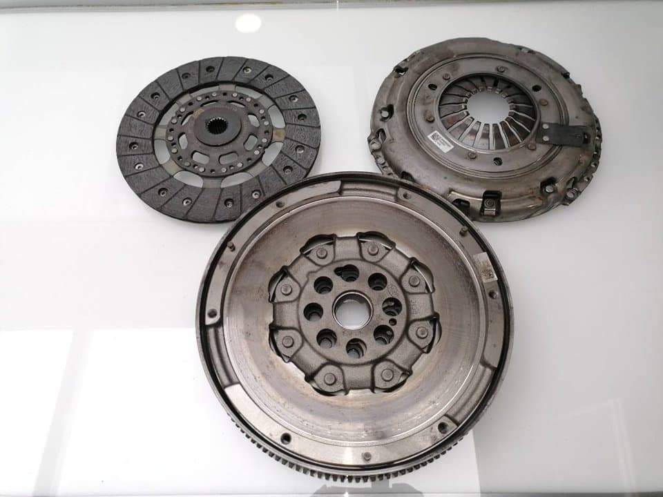 Kit embrague NISSAN X-TRAIL (T32)