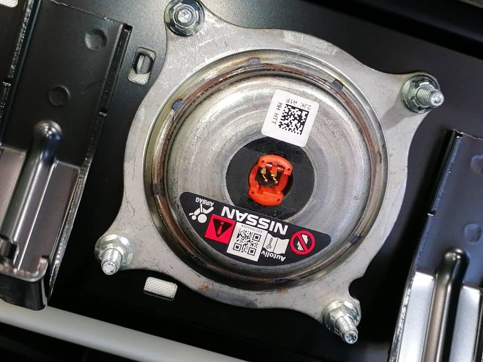 Salpicadero NISSAN X-TRAIL (T32) 5