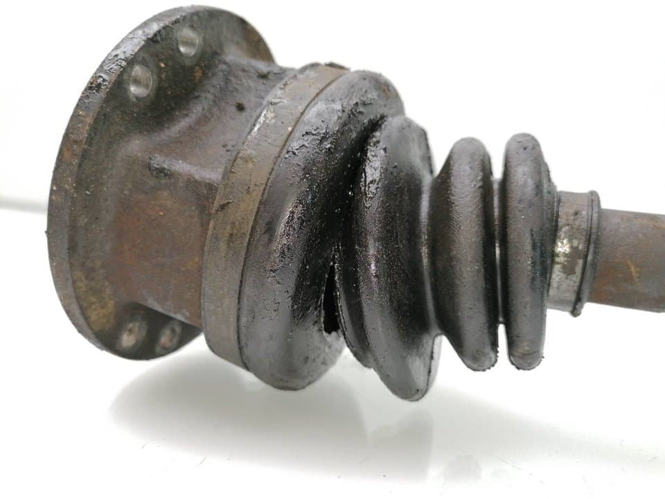 Transmision delantera izquierda NISSAN TERRANO/TERRANO.II (R20) 2