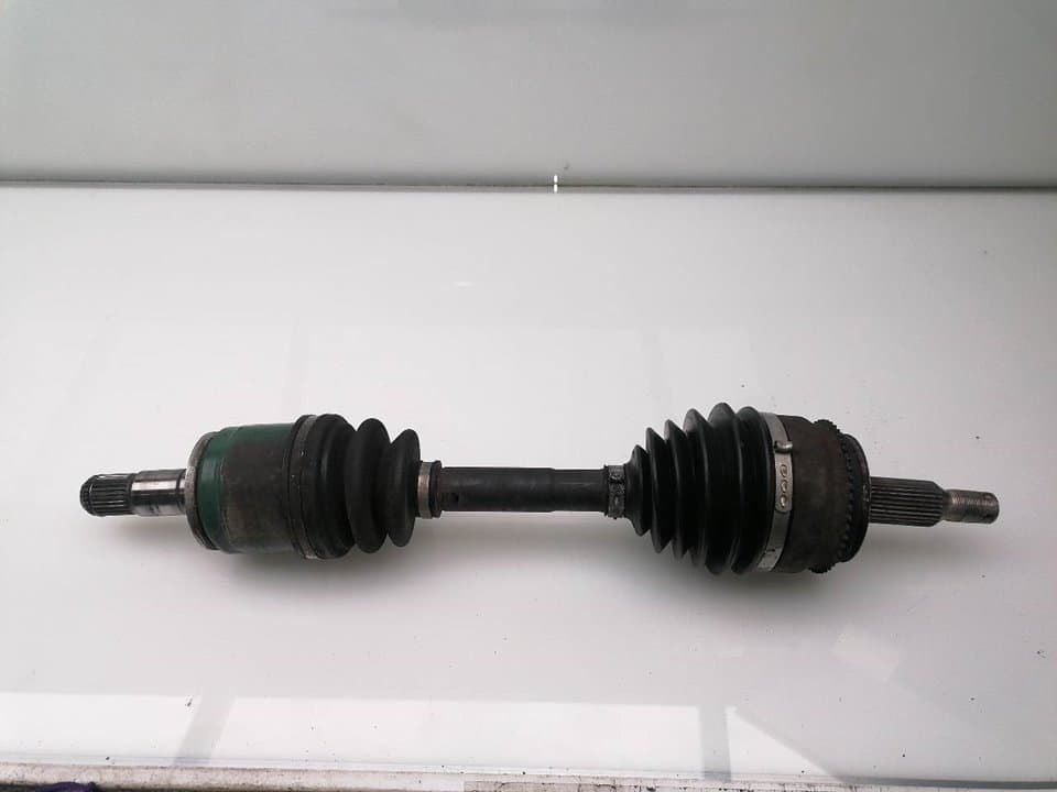 Transmision delantera izquierda MITSUBISHI MONTERO (V60/V70)