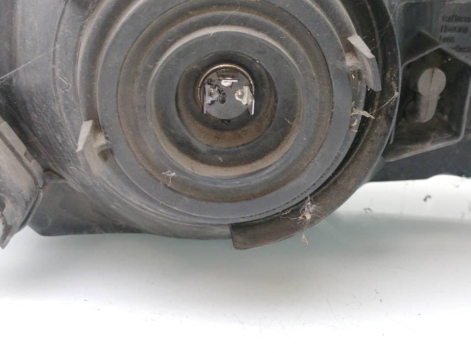 Faro derecho MITSUBISHI MONTERO (V60/V70) 4