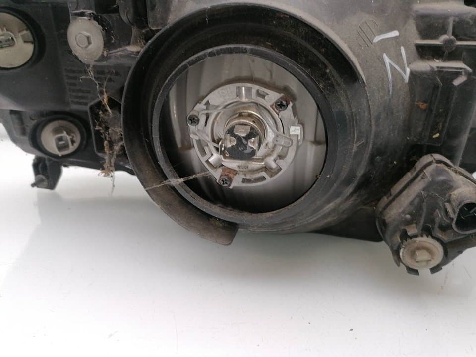 Faro izquierdo MITSUBISHI MONTERO (V60/V70) 4