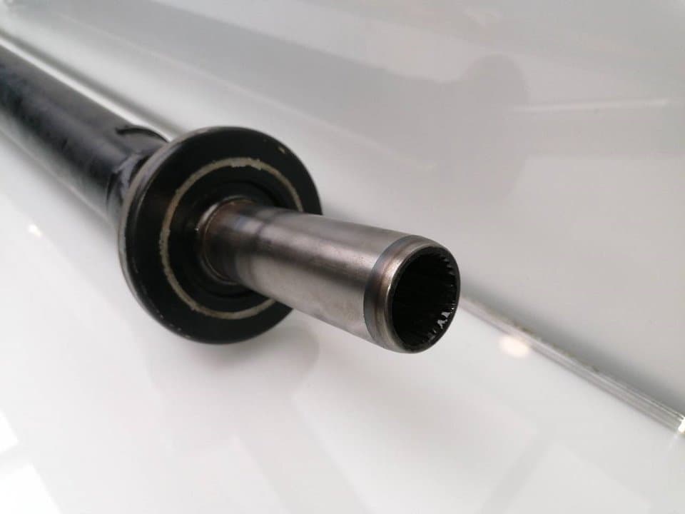 Transmision central delantero NISSAN TERRANO/TERRANO.II (R20) 5