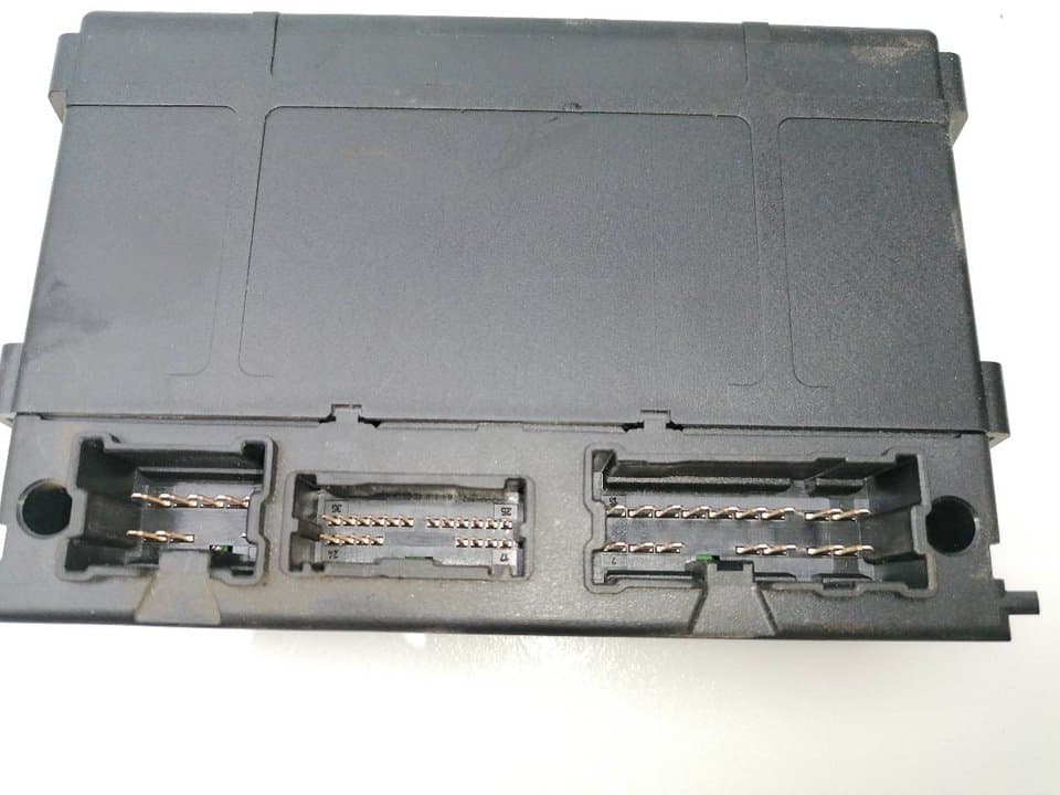Modulo electronico NISSAN TERRANO/TERRANO.II (R20) 3