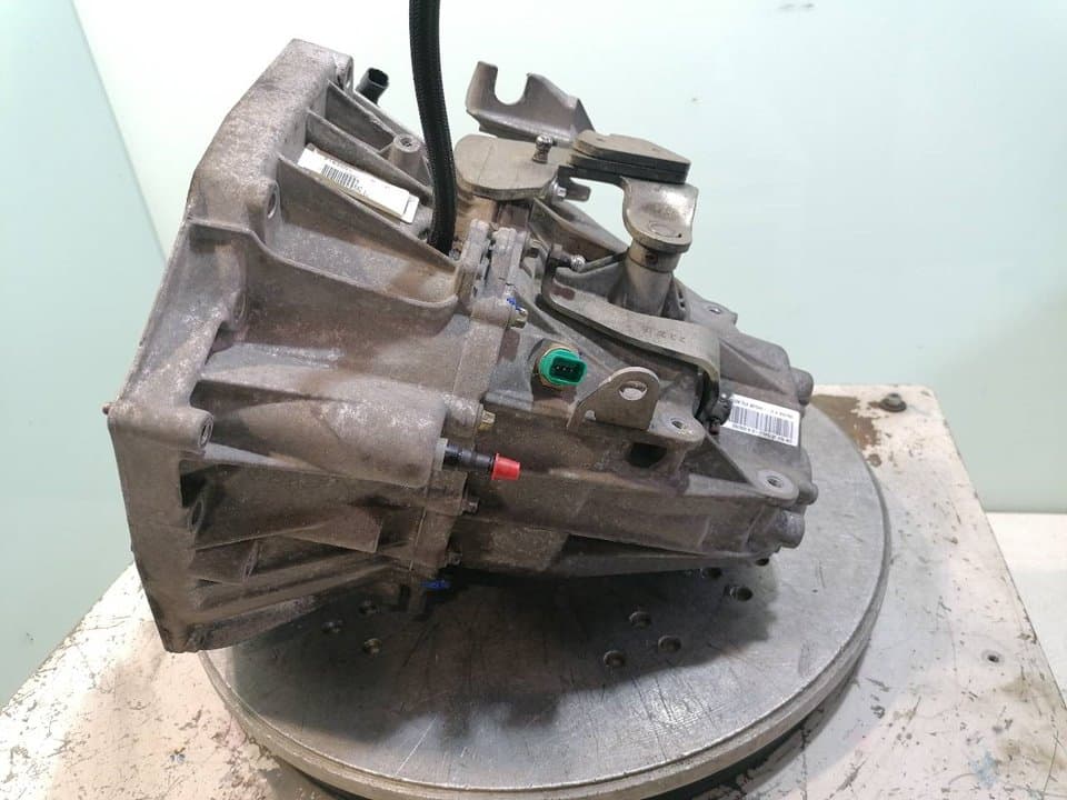 Caja cambios RENAULT CLIO III 4