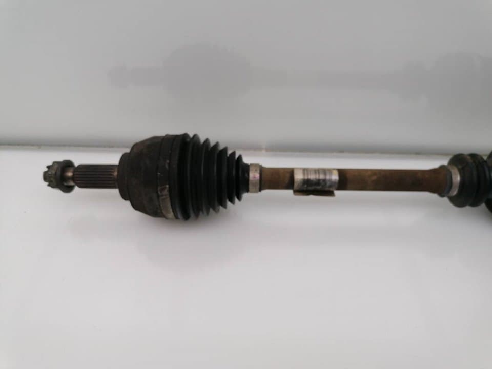 Transmision delantera derecha RENAULT CLIO III 5