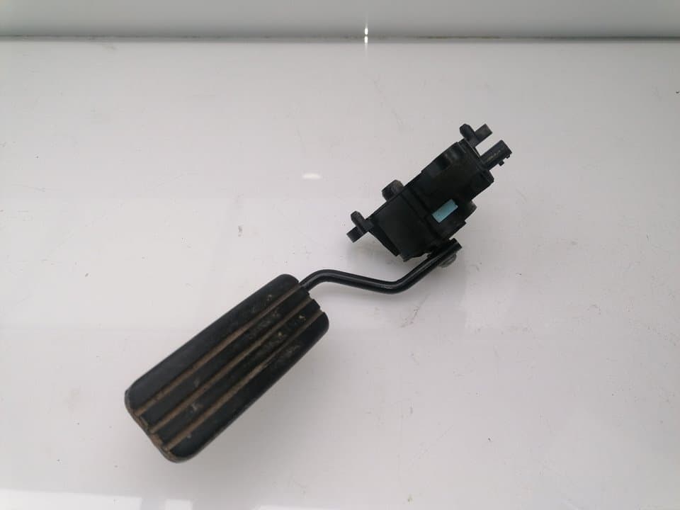 Pedal acelerador RENAULT CLIO III