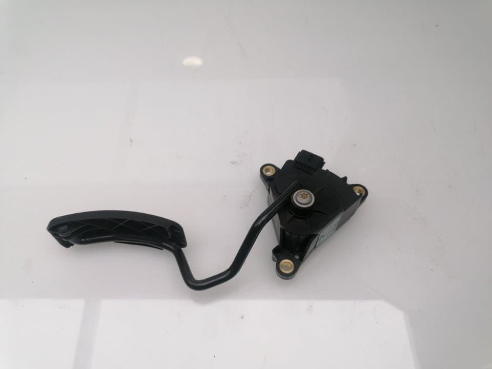 Pedal acelerador RENAULT CLIO III 3