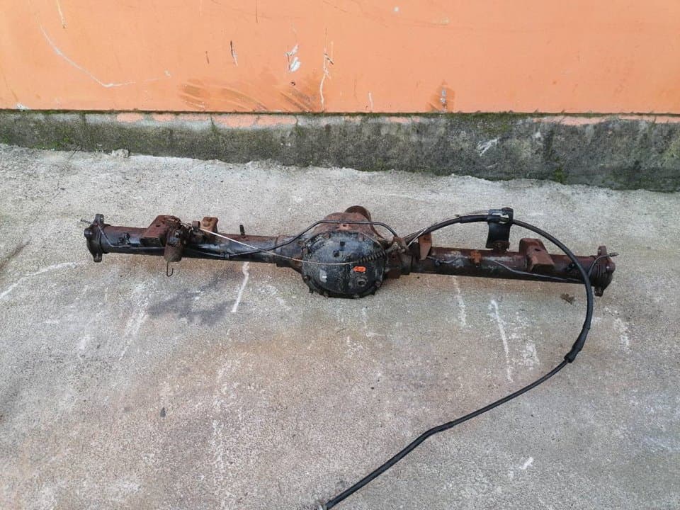 Puente trasero NISSAN NAVARA PICK-UP (D40M)